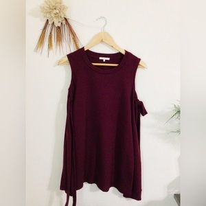 Pleione Open Cold Shoulder Burgundy Top Size Small